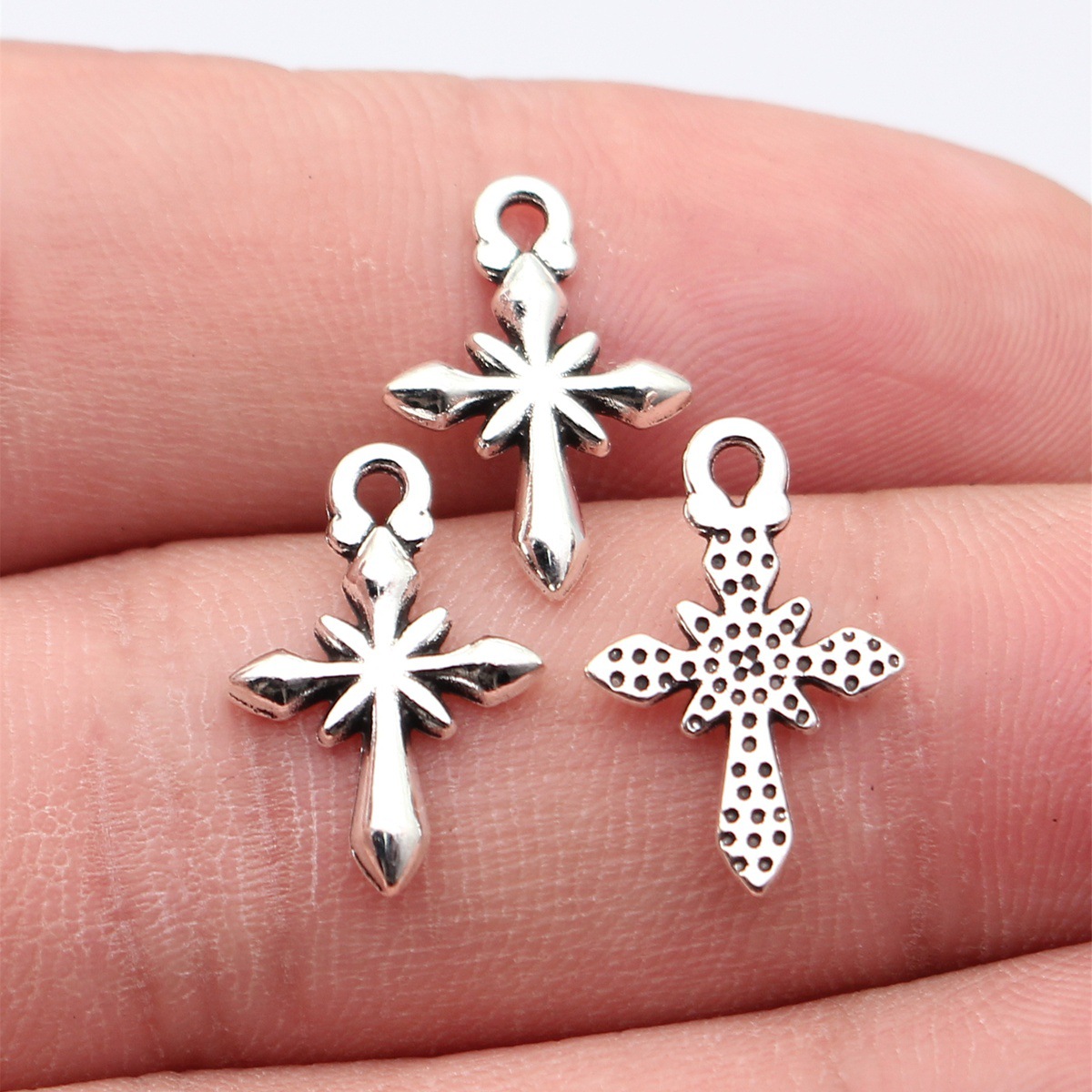WYSIWYG 40pcs 18x12mm 3 Colors - Vintage Fashion Online review and price